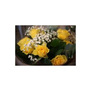 12 Yellow Roses